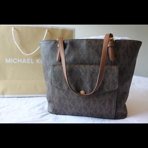 Jet Set Travel Logo Tote